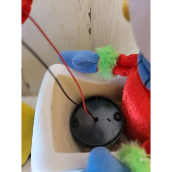 Gemmy Disney Pluto Mickey Mouse Donald AS IS 2004 plush animated Xmas figure - Picture 10 of 13